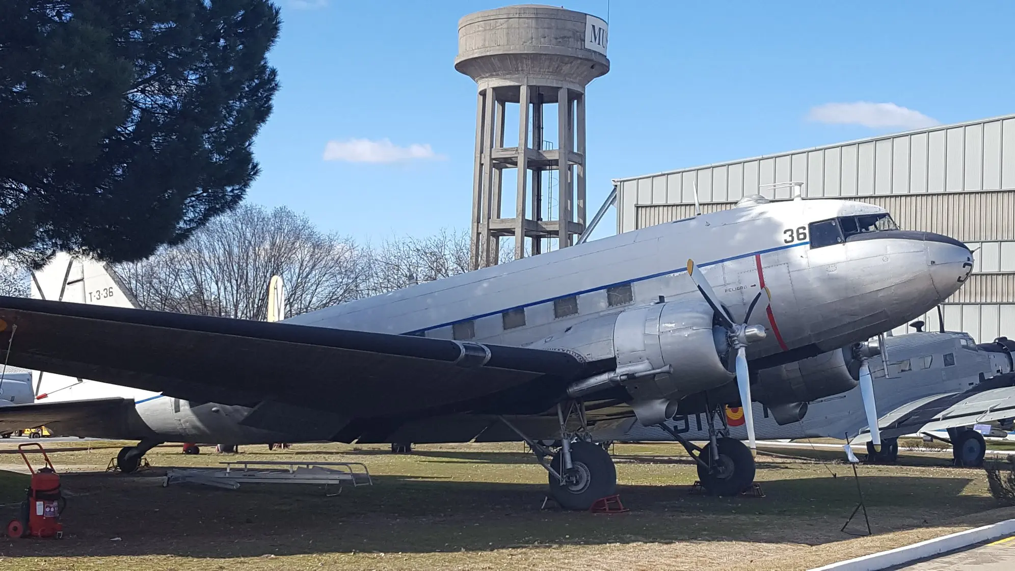 DC-3